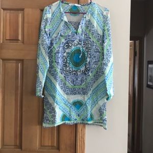 Super cute Athleta swim suit cover up